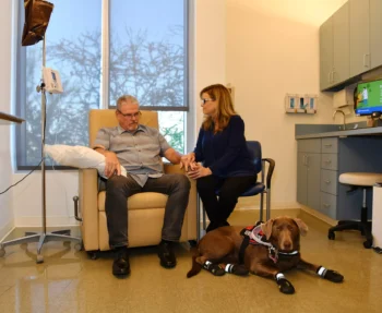 Cleveland Clinic Lou Ruvo Center for Brain Health Marks National Alzheimer’s Disease Awareness Month with First Patient to Receive Newly Approved Treatment